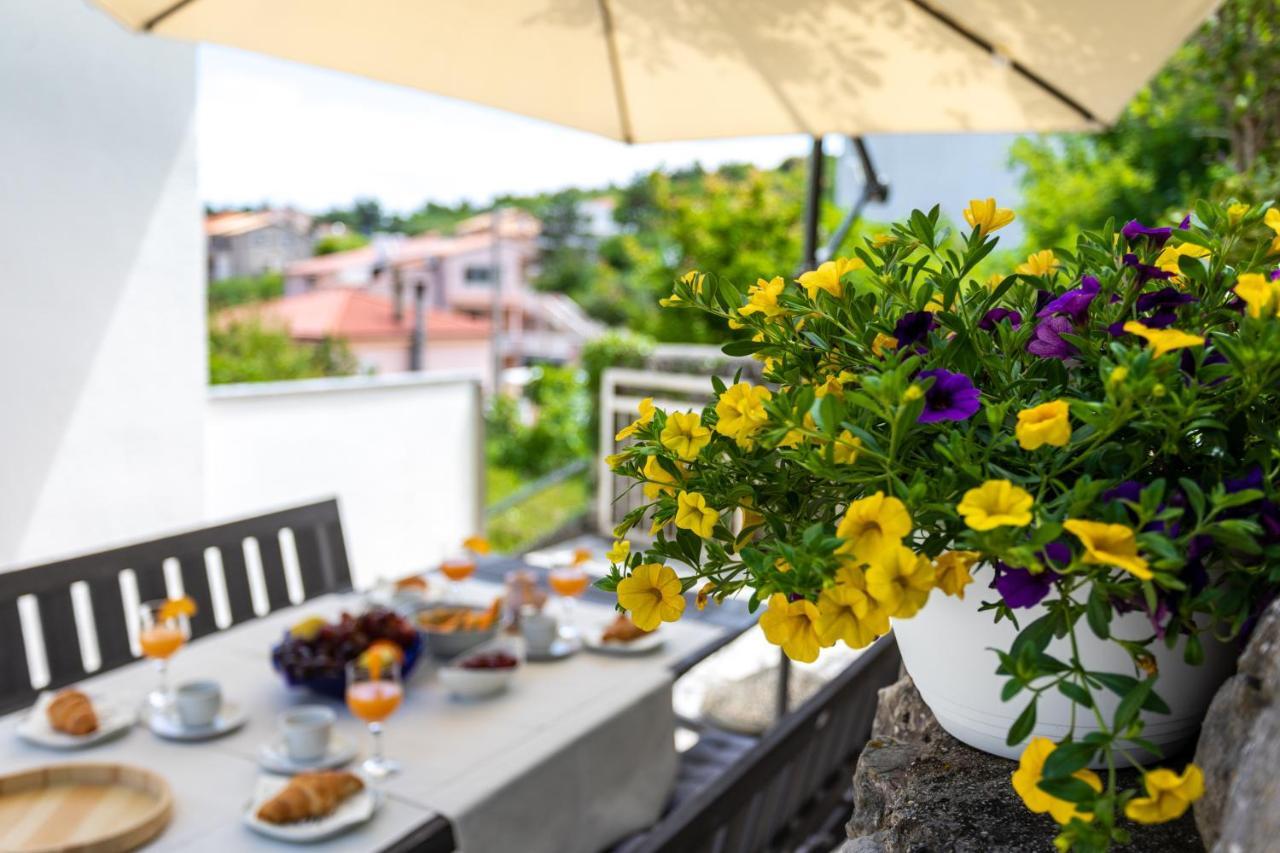 Apartman Maris Vrbnik Exteriér fotografie
