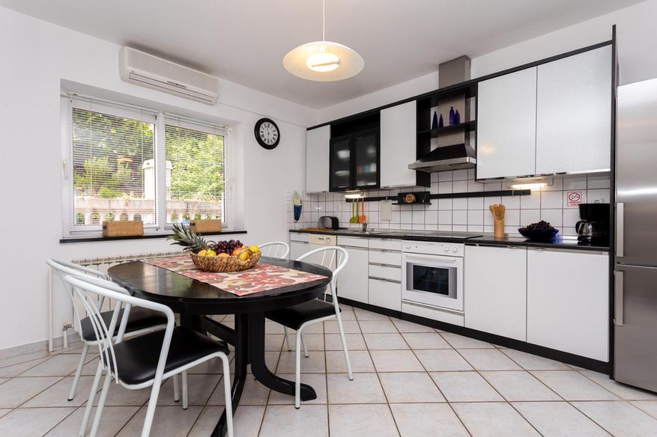 Apartman Maris Vrbnik Exteriér fotografie