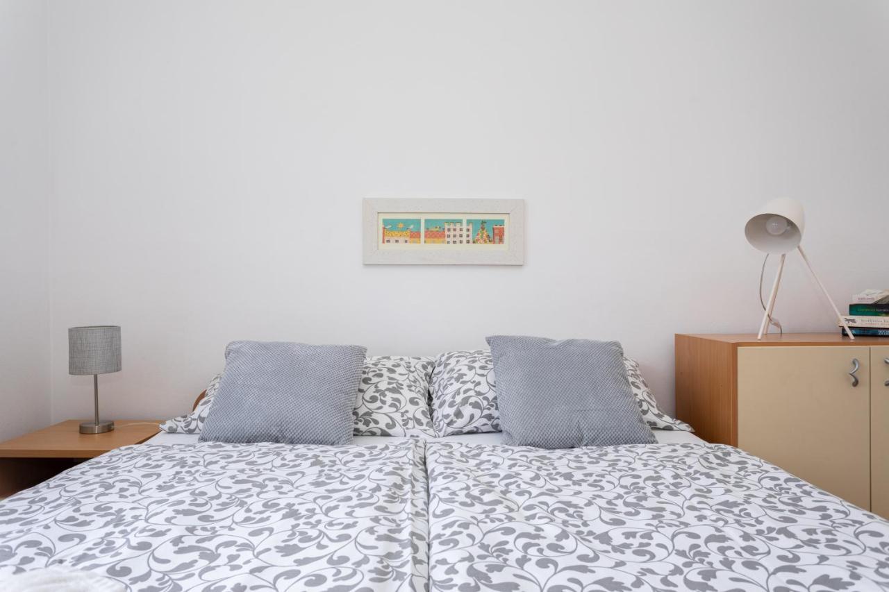 Apartman Maris Vrbnik Exteriér fotografie
