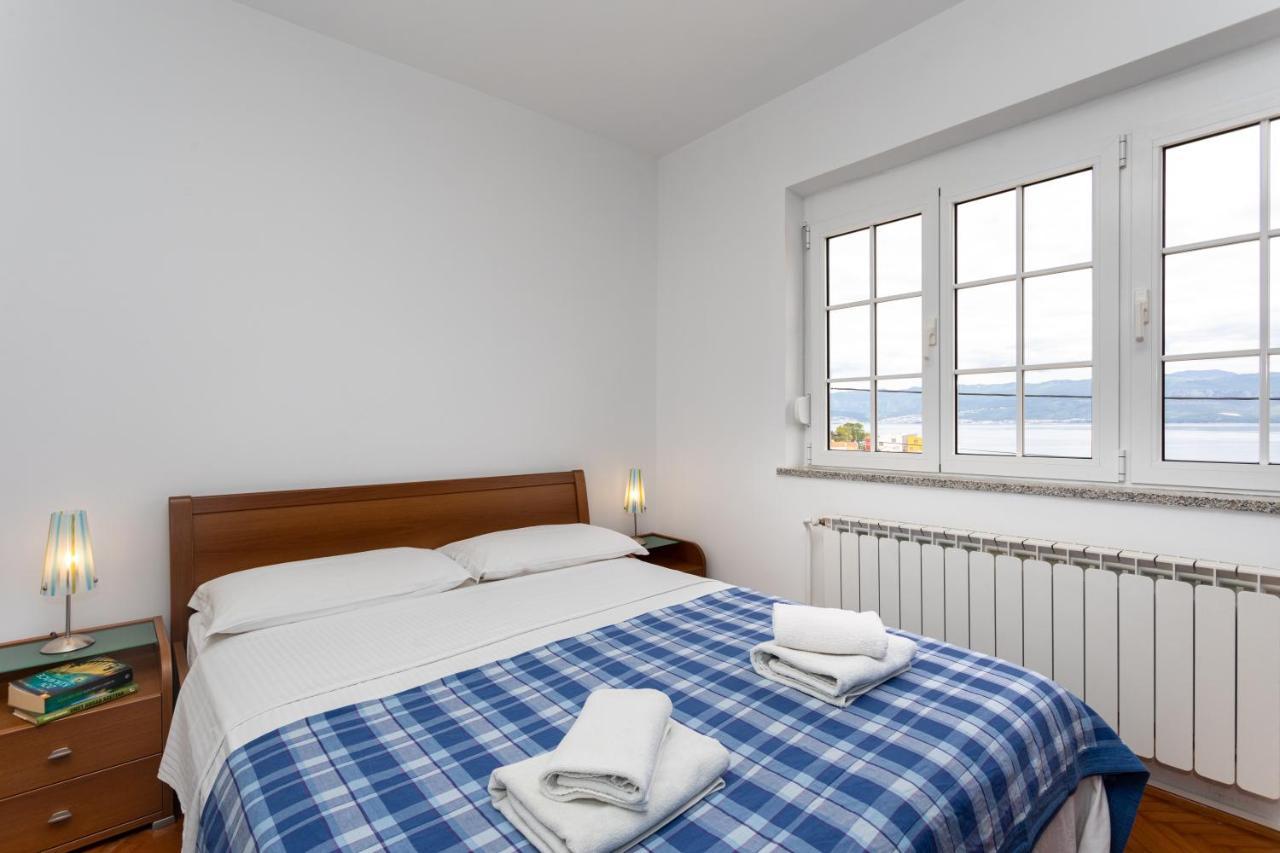 Apartman Maris Vrbnik Exteriér fotografie